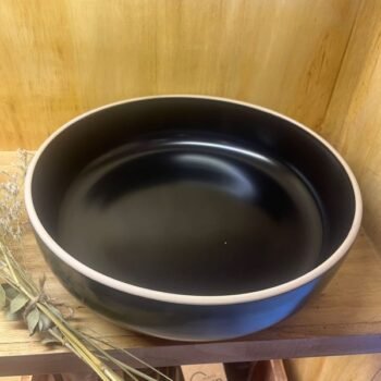 Ensaladera Kenia de ceramica negra con borde natural 26 cm