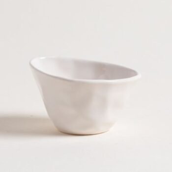 Bowl de ceramica natural irregular modelo Latif de 12 x 9 x 7 cm