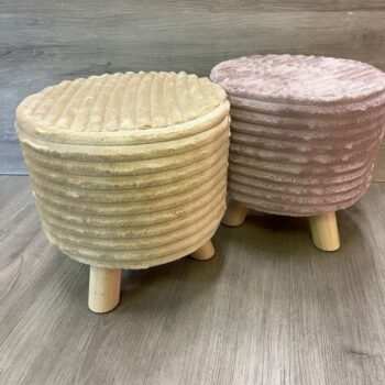Banco Puff con patas de madera y base de hilos de algodon en beige o rosa de 28 x 29 cm
