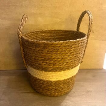 Canasto con asas de fibras naturales chico de 28 x 24 cm