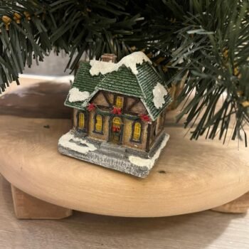 Casita de navidad con luz a pila