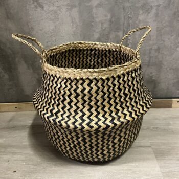 Canasto estilo vietnamita combinado natural y negro chico de 25 x 30 cm