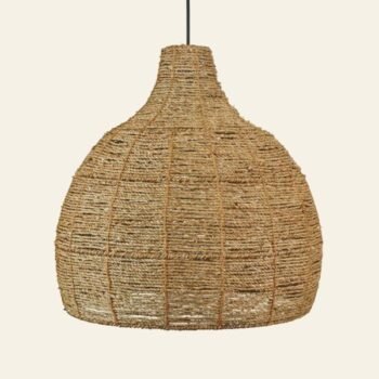 Colgante artesanal Ban Chau de seagrass natural y estructura metalica de 40 x 40 cm