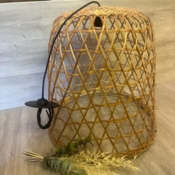 Colgante artesanal de mimbre calado grande modelo Emet de 50 x 50 cm