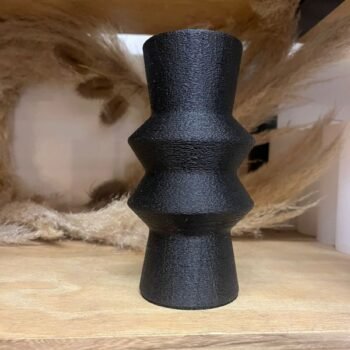 Florero nordico totem estilo japandi negro texturado en PLA de 20 cm
