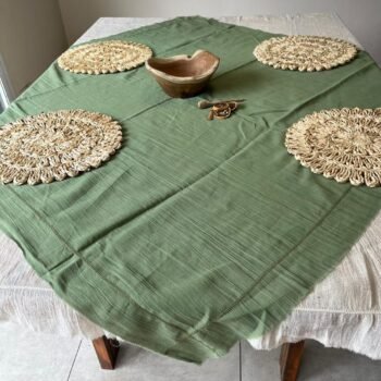 Mantel rectangular gaza verde de 170 x 150 cm