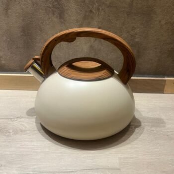 Pava silbadora ovni creama mate mango de silicona de 3 lts