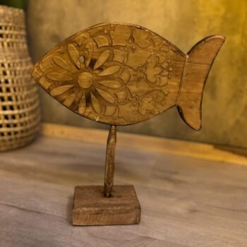 Pez Deco artesanal de madera rustica labrada de 30 x 35 cm