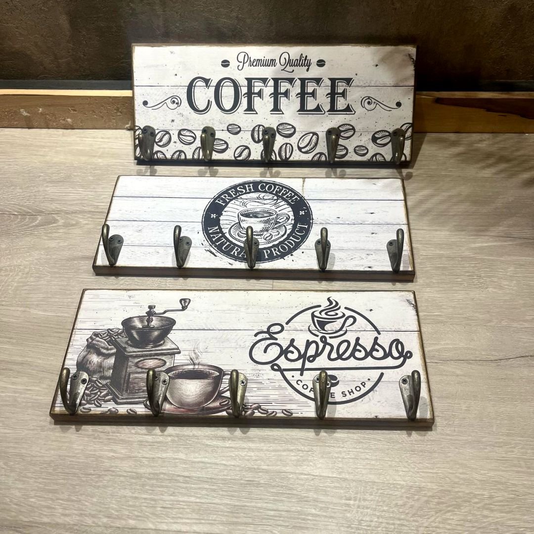 Portallaves de madera estampada vintage Coffee con perchas de metal de 30 x 12 cm