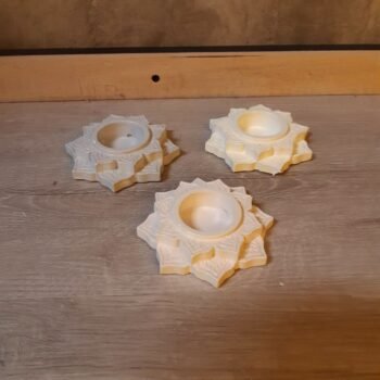 Porta vela de cemento pintado flor de loto de 10 x 2 cm