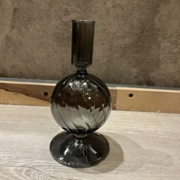 Porta vela de vidrio labrado fume Sphere de 8 x 12 cm