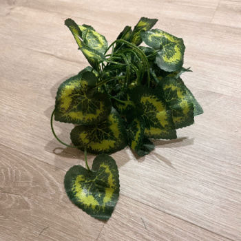 Tira de hojas Artificiales Estilo Potus de 2 mts Verde Combinada