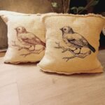 almohadon 40 x 40 estampado pajarito