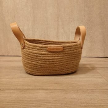 Cesta ovalada de fibras de yute natural de 22 x 11 x 12 cm