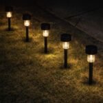 Estaca solar estilo farol chico luz calida de 32 cm
