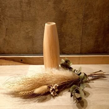 Florero de madera Curve grande de 7 x 22 cm