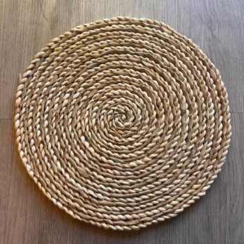 Plato de sitio / Individual redondo de seagrass de 35 cm