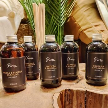 Difusor con varillas de rattan Puntohome de 250 ml