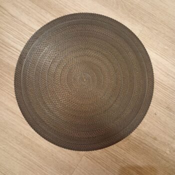 Plato de sitio individual de goma calada Circles de 38 cm