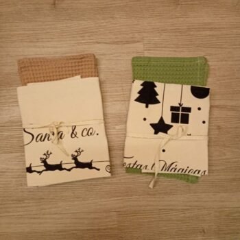 Set de repasador de algodon waffle y paño de liencillo estampado navideño