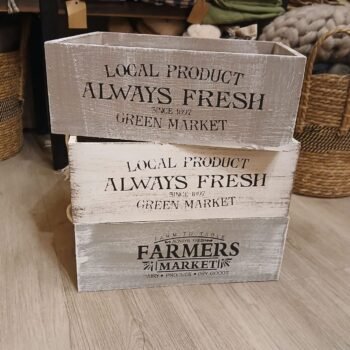 Cajon de madera vintage patinado con manijas de soga de 27 x 36 x 14 cm