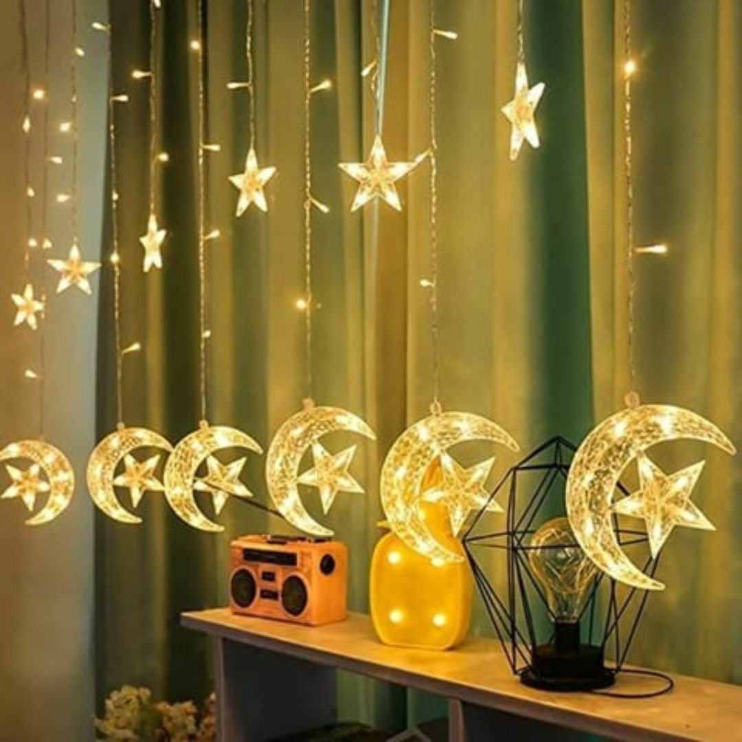 Cortina led de lunas con estrellas grandes calidas de 3 x 0.60 mts