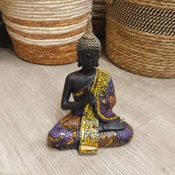 Buda de yeso pintado a mano con finas incrustaciones 22 cm