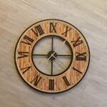 reloj madera y negro l153