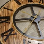 reloj madera y negro l153