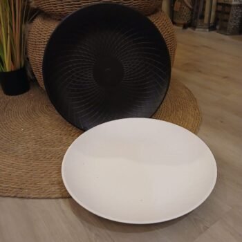 Bandeja redonda de madera labrada Mandala de 40 cm