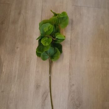 Rama de hojas verdes lisas artificiales de 68 cm