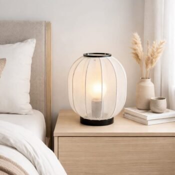 Velador artesanal de microtul blanco modelo Guiza 30 x 22 cm