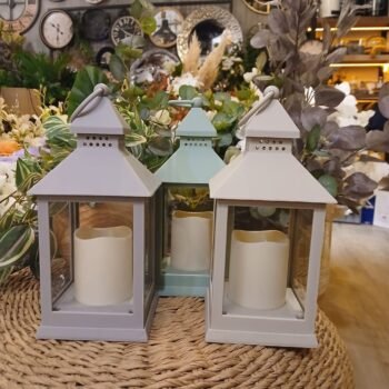 Farol fanal varios colores con vela led de 10 x 24 cm a pilas