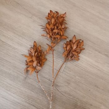 Rama de hojas marrones artificiales de 90 cm