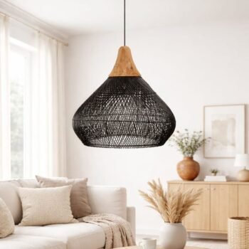 Colgante artesanal Fuji Black de Ratan con base de madera de 40 x 40 cm