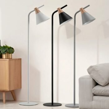 Lampara de pie nordica moderna con detalles en madera 150 cm
