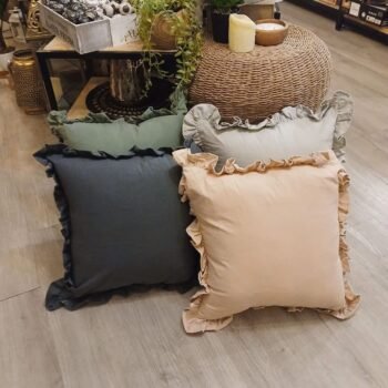 Almohadon de tusor volados de 50 x 50 cm varios colores