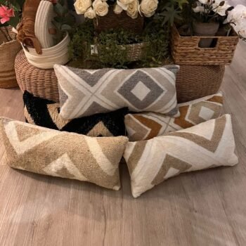 Almohadon Teddy geometrico varios colores 50 x 25 cm