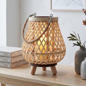 Fanal posa vela de rattan con patas de madera de 20 x 25 cm