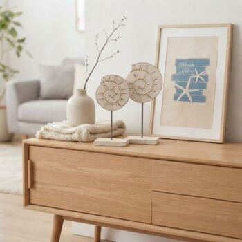 Adorno set x2 de madera pintada blanca con forma de caracoles